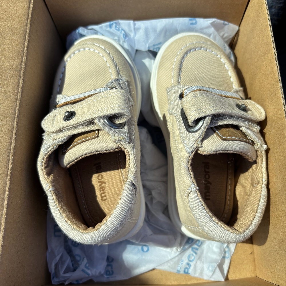 Mayoral boat shoe